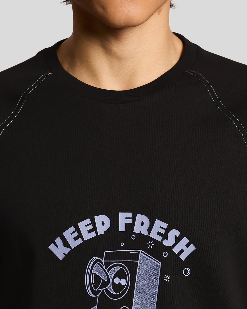 Lyle & Scott Mens Keep Fresh Chest Graphic T-Shirt | Jet Black