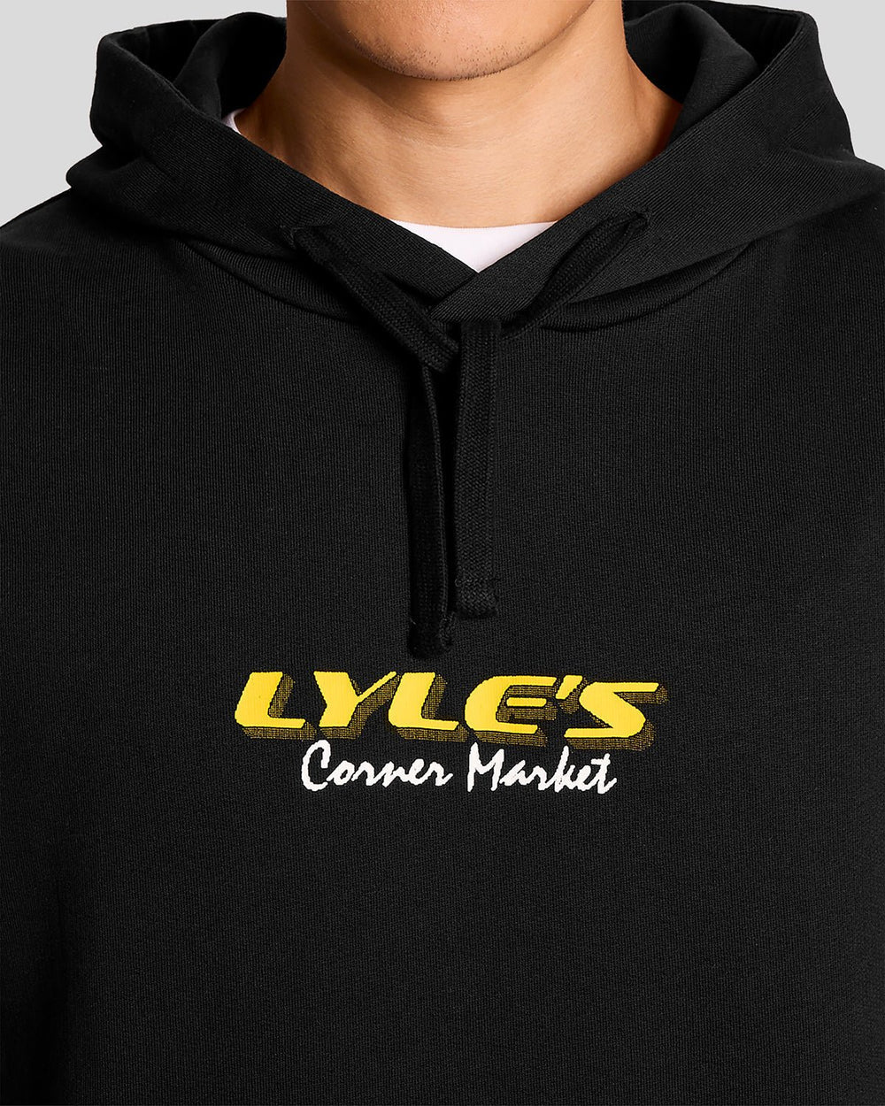 Lyle & Scott Mens Corner Market Graphic Hoodie | Jet Black