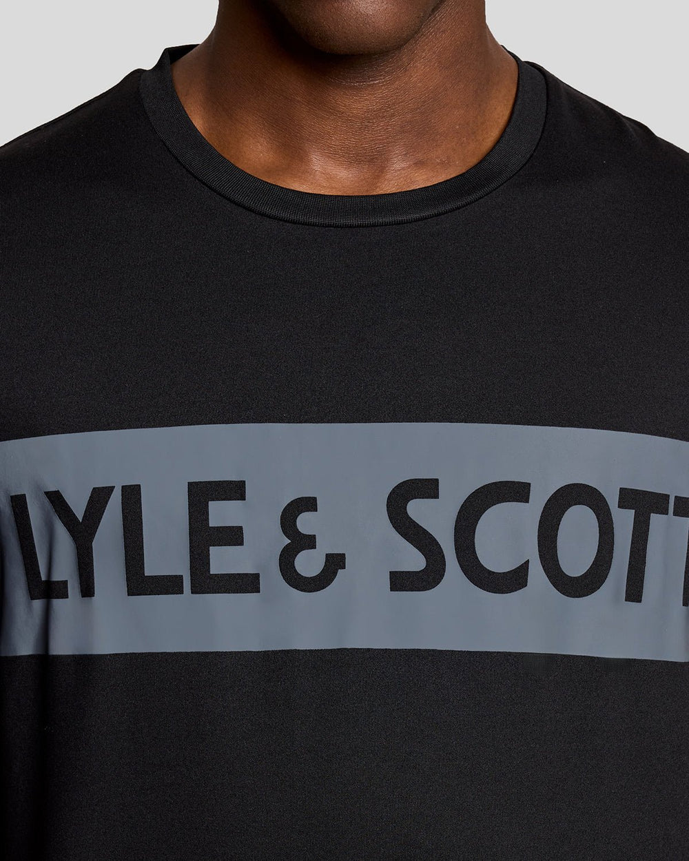 Lyle & Scott Mens Sports Chest Logo T-Shirt | Jet Black