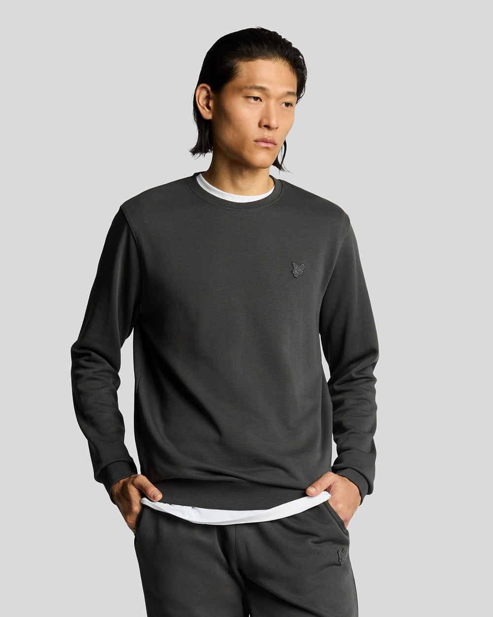 Lyle & Scott Mens Superfine Cotton Crew Neck Sweatshirt | Gunmetal