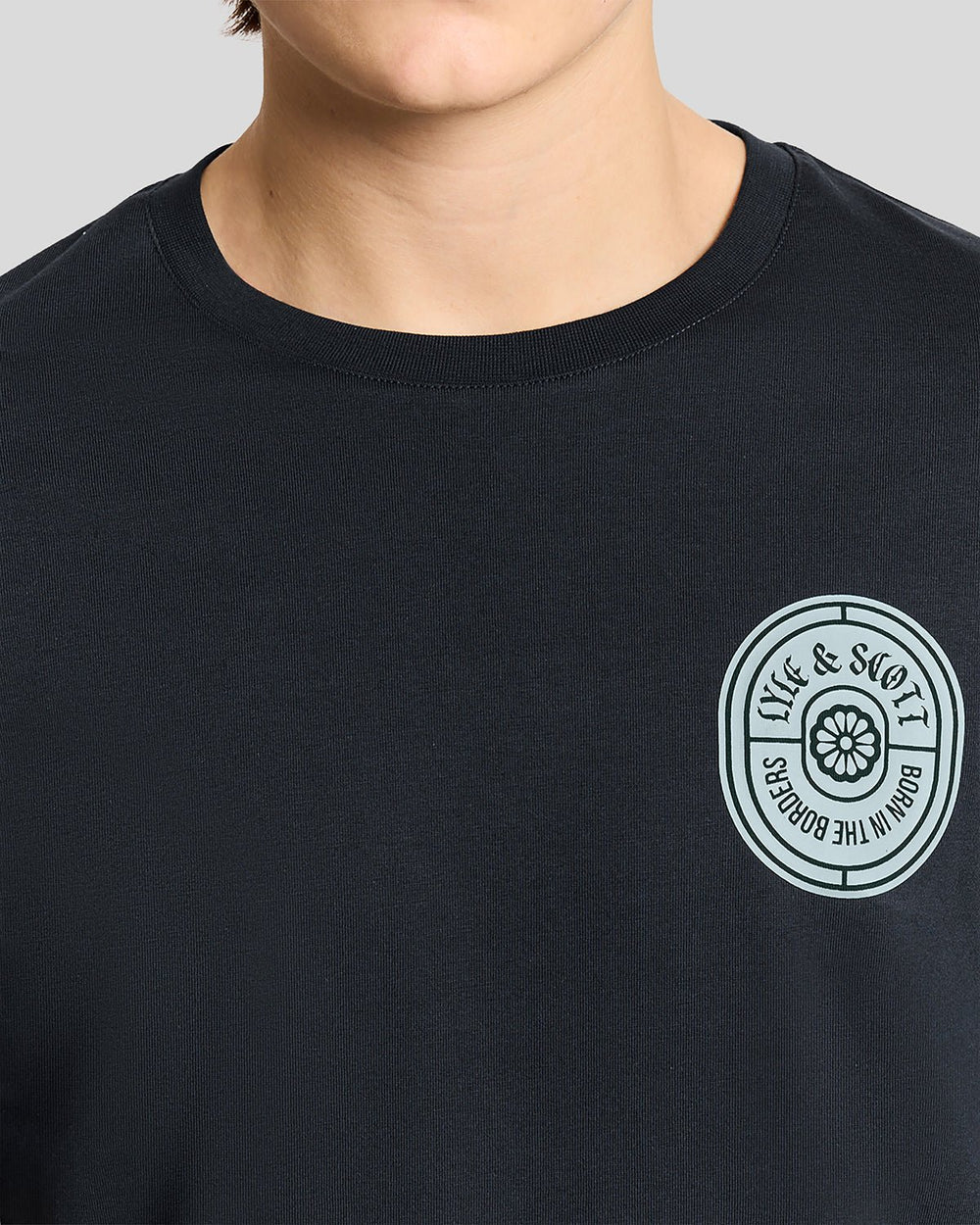 Lyle & Scott Mens Borders Label Graphic T-shirt | Dark Navy