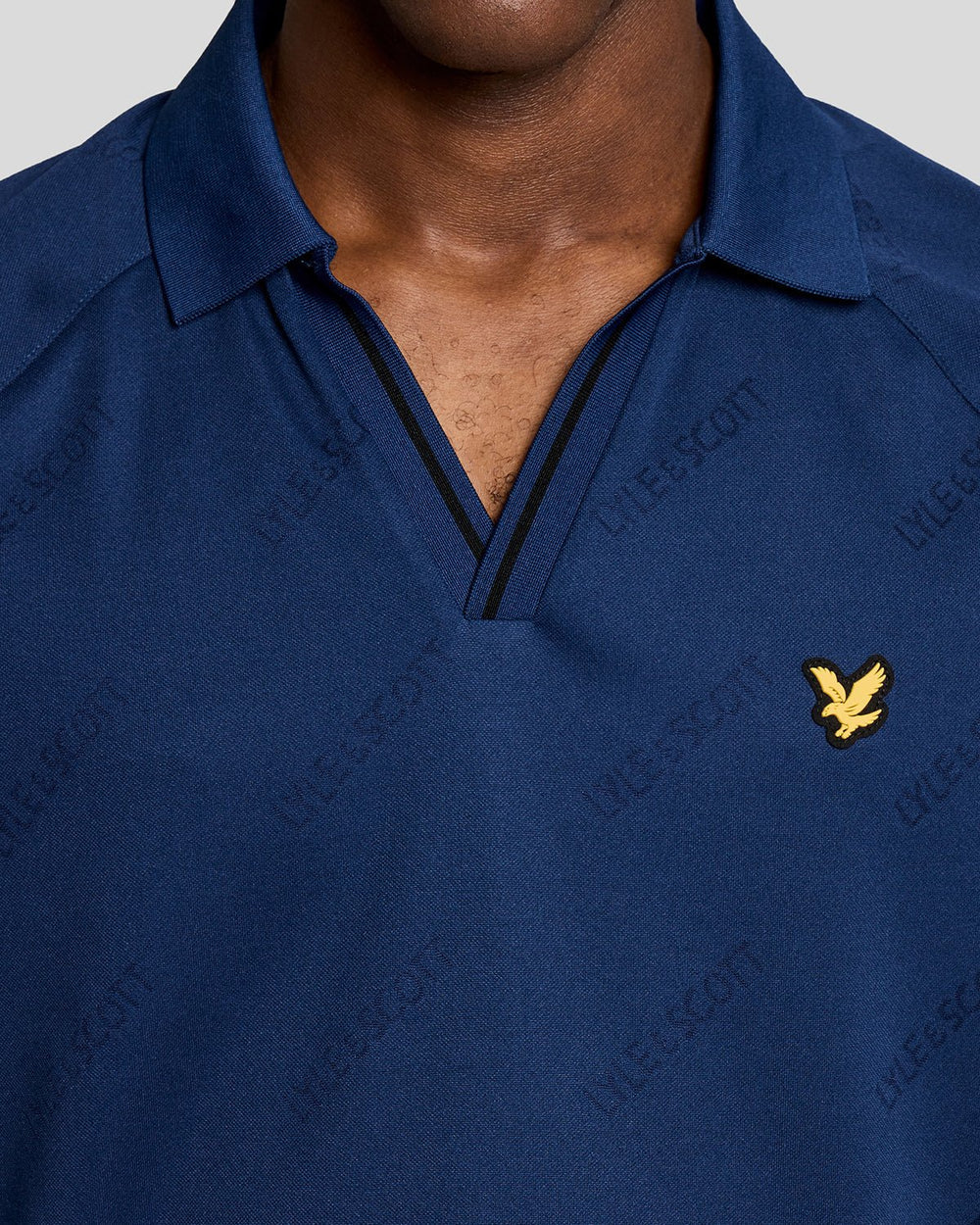 Lyle & Scott Mens Sports Embossed Football Polo Shirt | Navy Peony