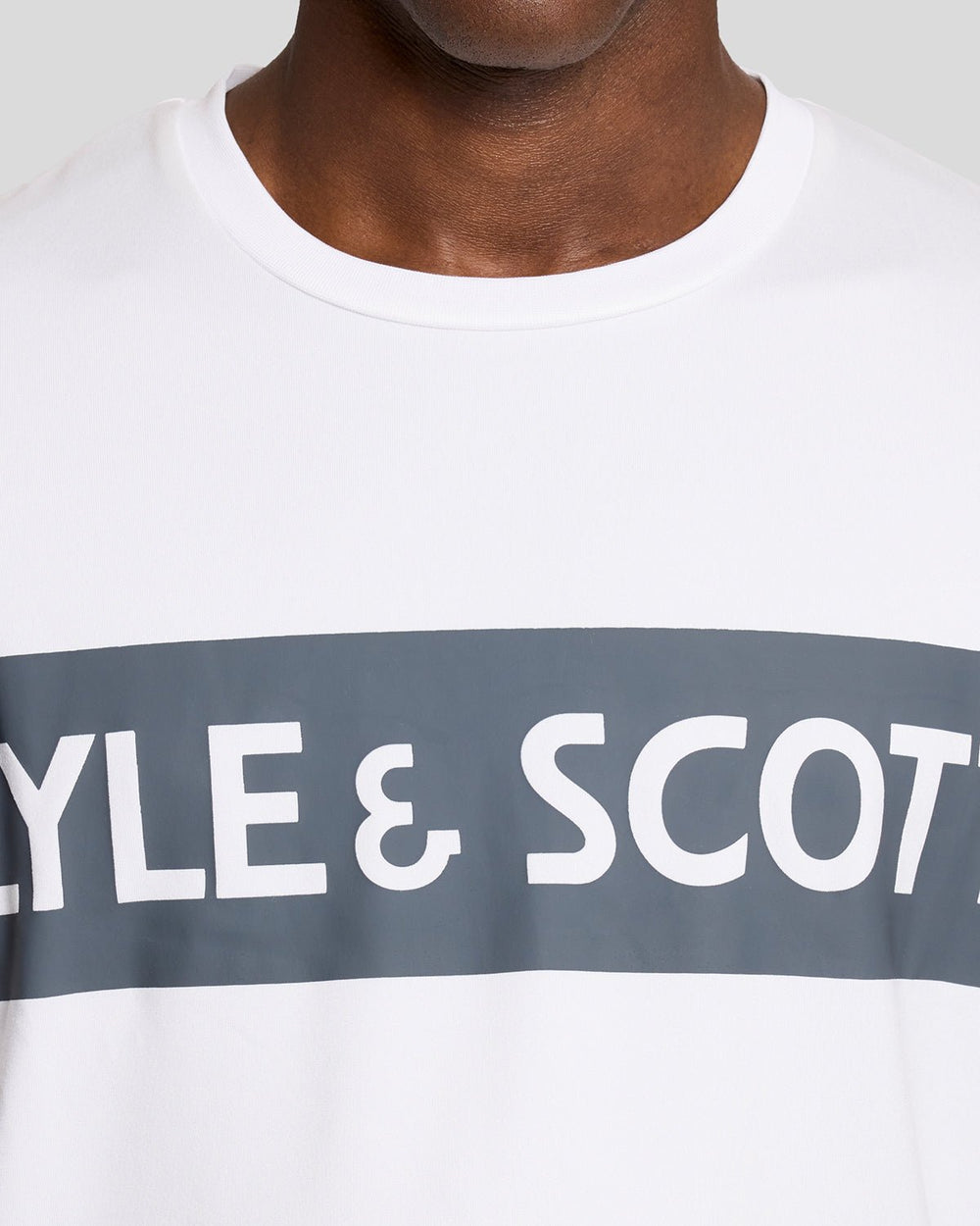 Lyle & Scott Mens Sports Chest Logo T-Shirt | White