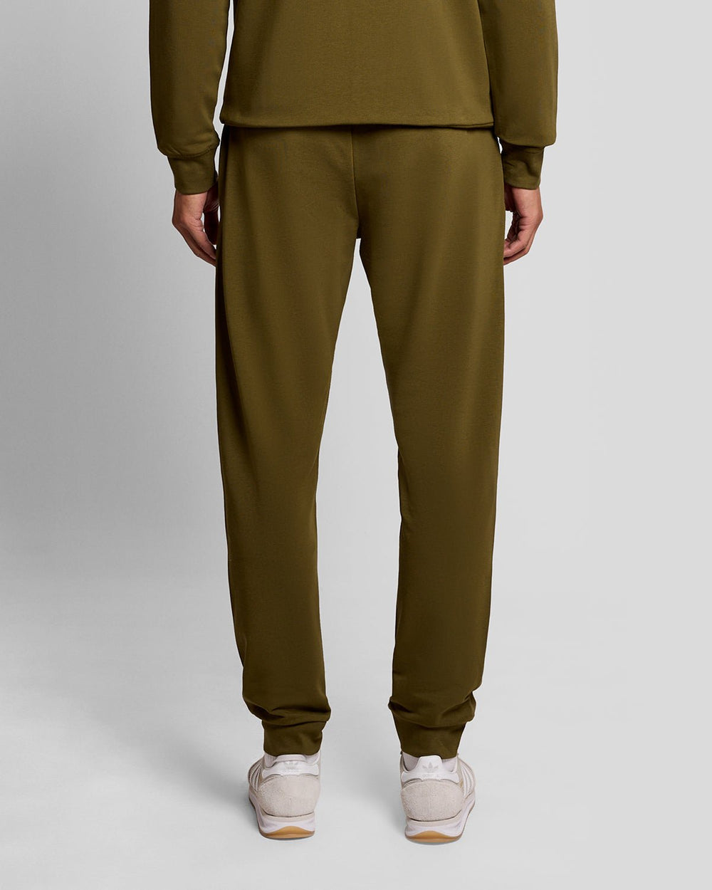 Lyle & Scott Mens Lightweight Lounge Joggers | Olive