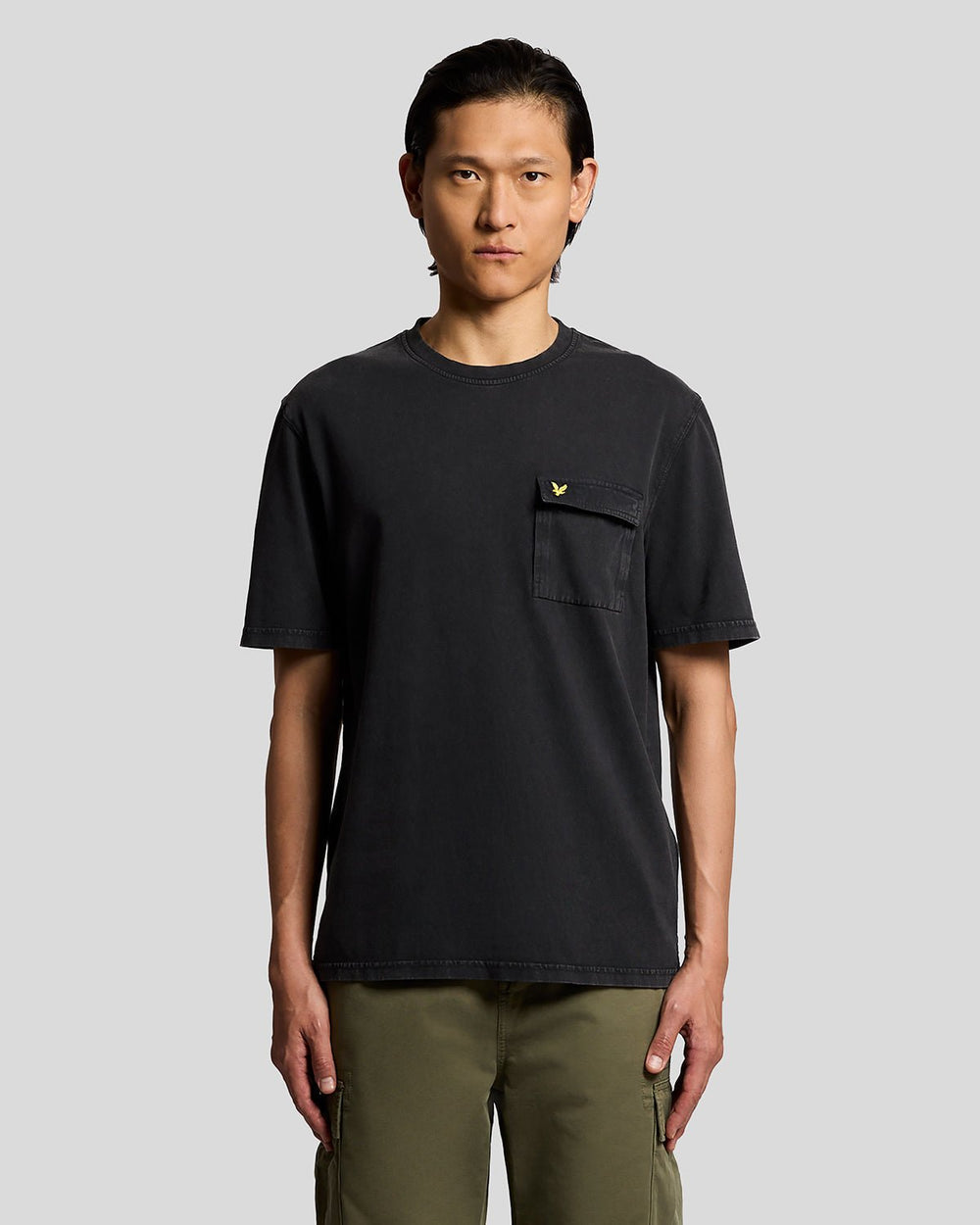 Lyle & Scott Mens Cargo Pocket T-Shirt | Jet Black