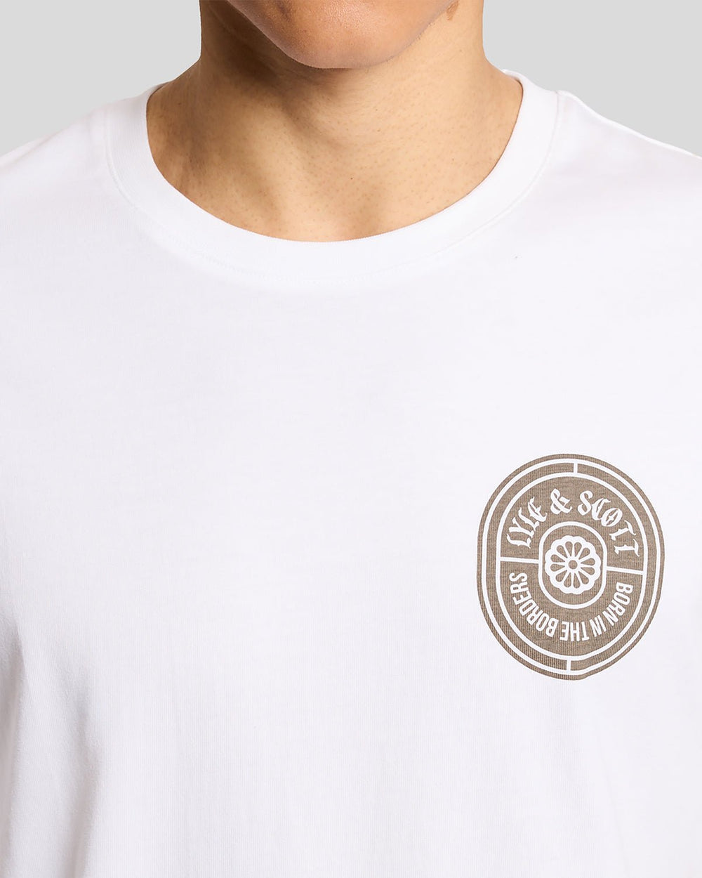 Lyle & Scott Mens Borders Label Graphic T-shirt | White