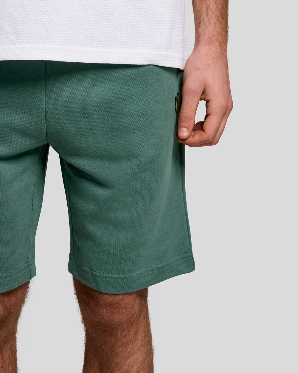 Lyle & Scott Mens Cotton Sweat Shorts | Everglade