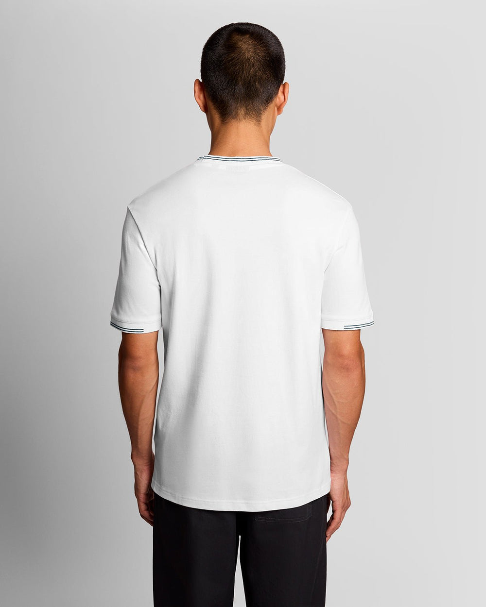 Lyle & Scott Mens Fine Tipped T-Shirt | White Everglade