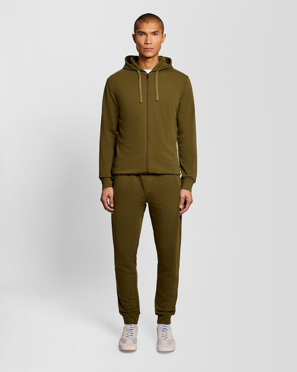 Lyle & Scott Mens Lightweight Lounge Joggers | Olive