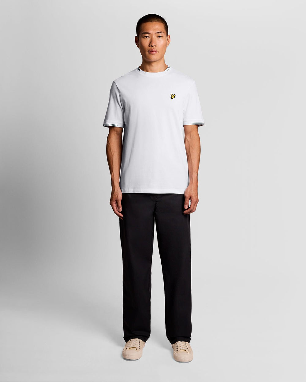 Lyle & Scott Mens Fine Tipped T-Shirt | White Everglade