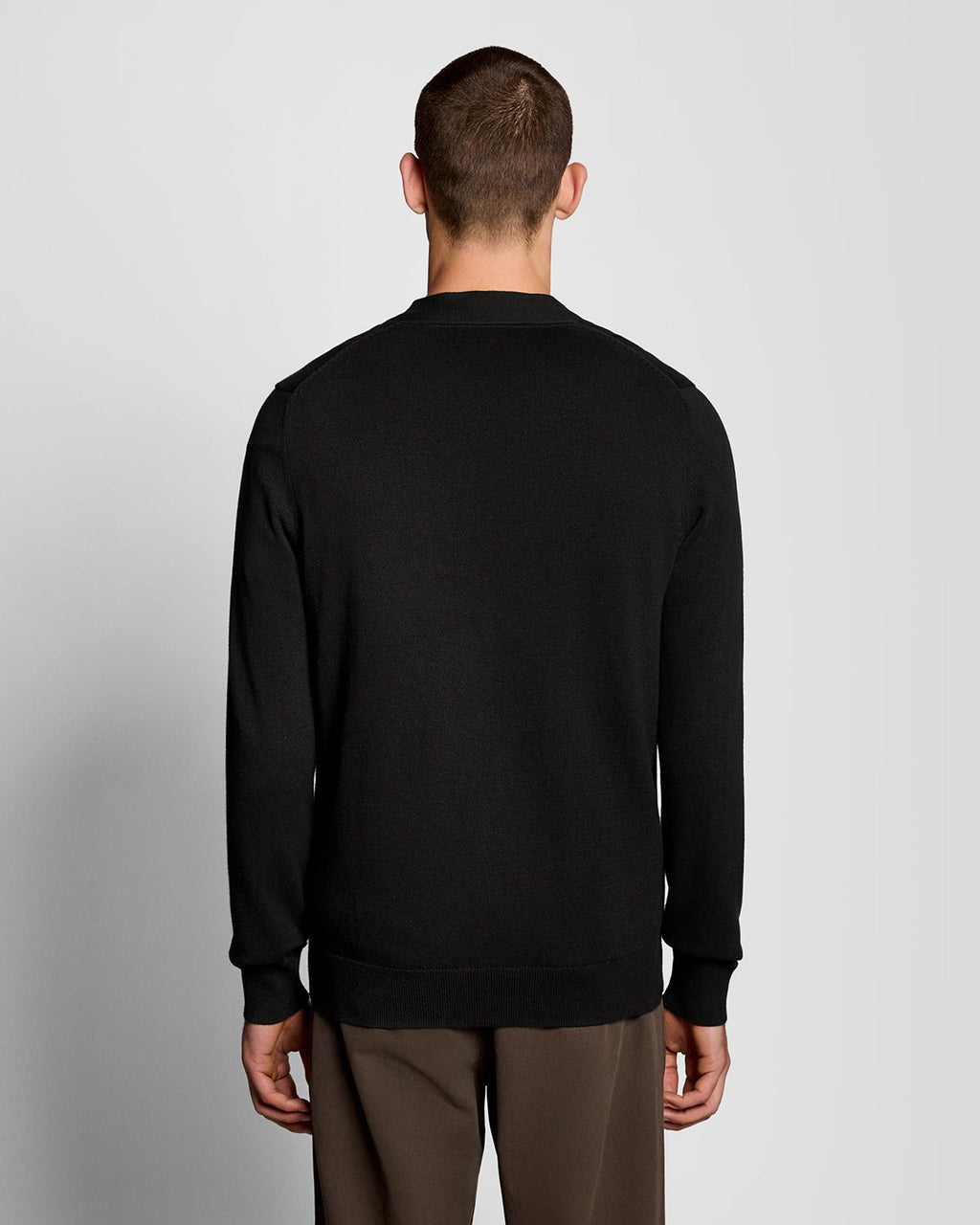 Lyle & Scott Mens Cotton V-Neck Cardigan | Jet Black