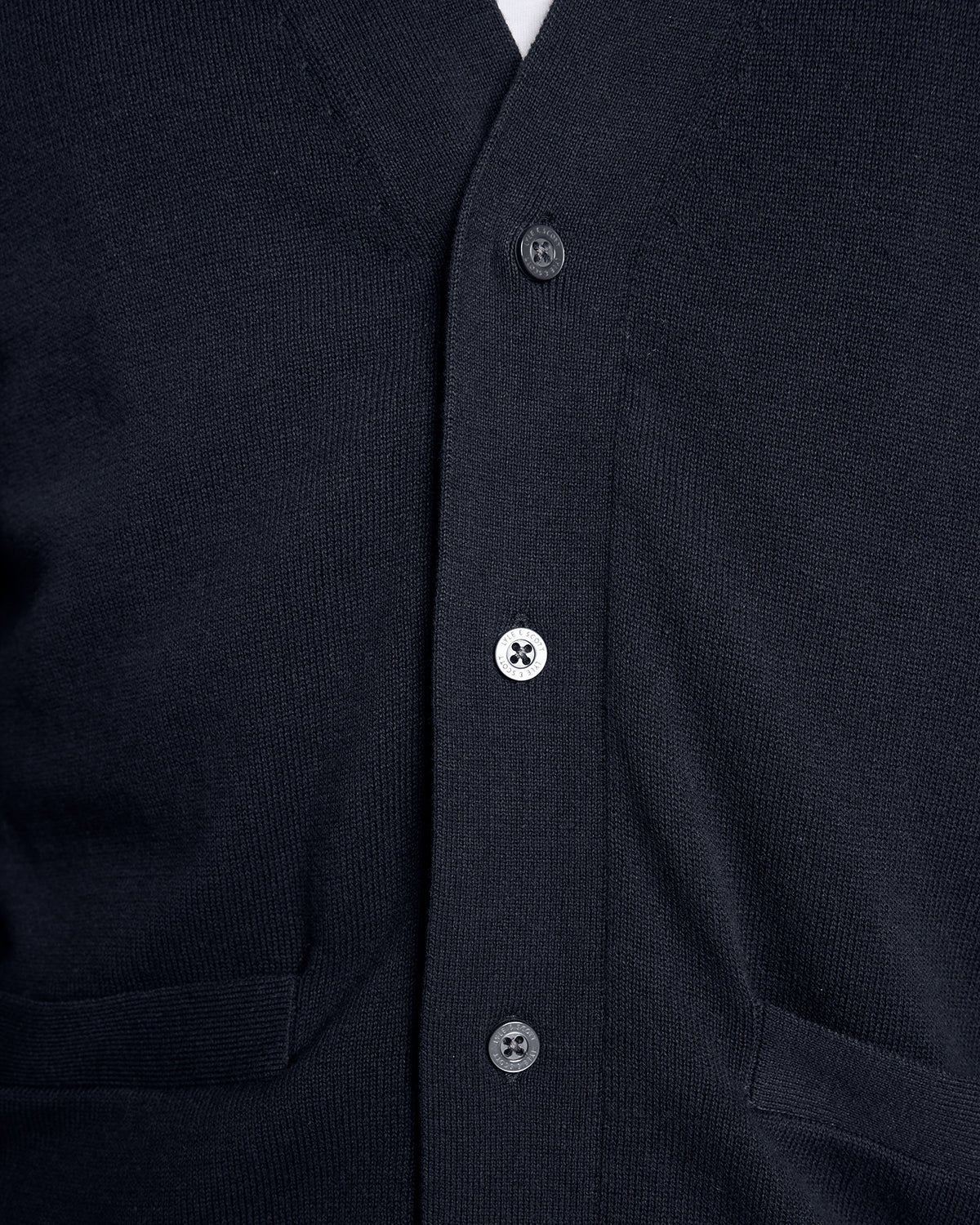 Lyle & Scott Mens Cotton V-Neck Cardigan | Dark Navy