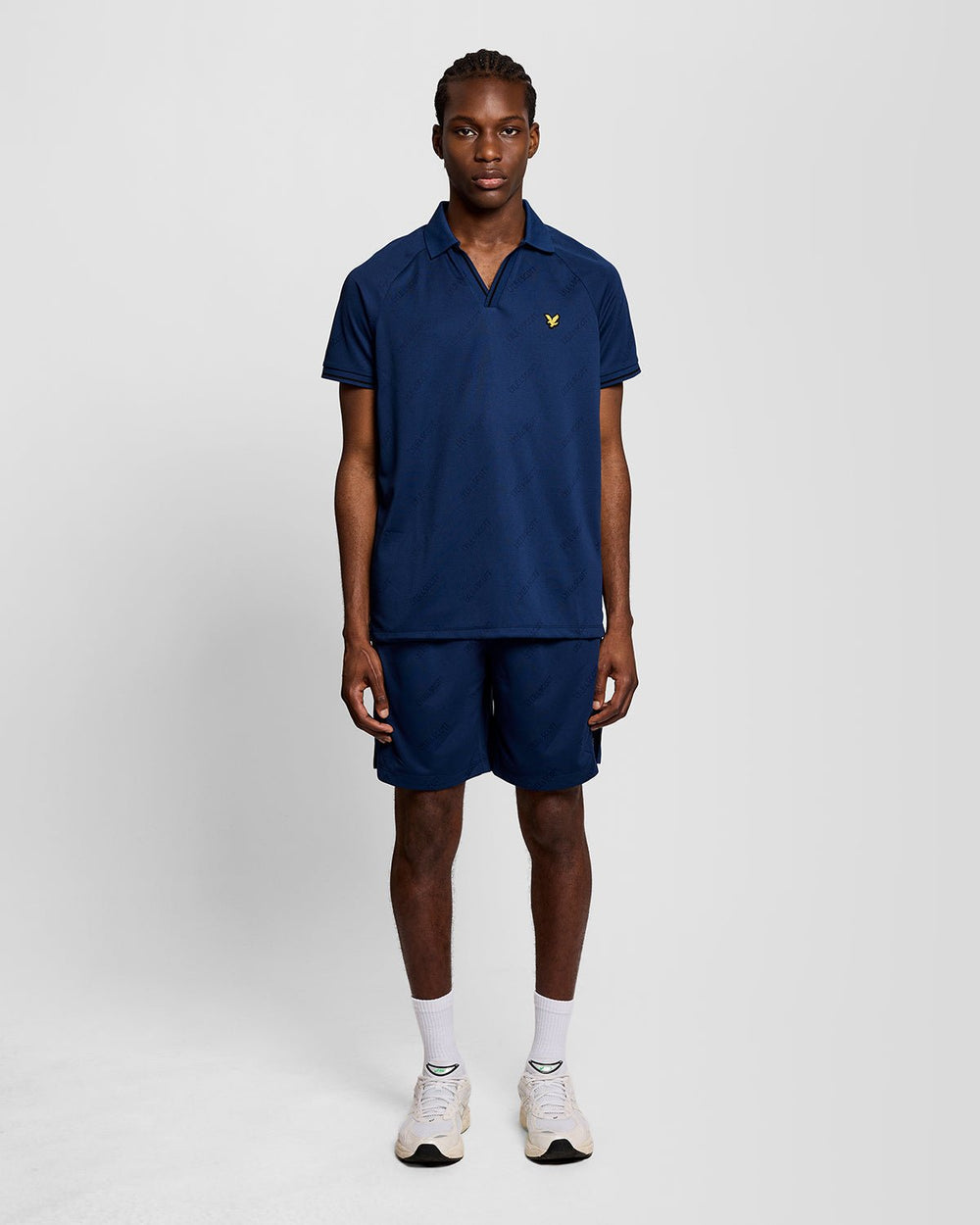 Lyle & Scott Mens Sports Embossed Logo Football Shorts | Navy Peony