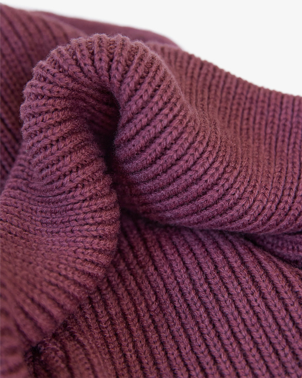 Outside In Ribbed Beanie | Berry