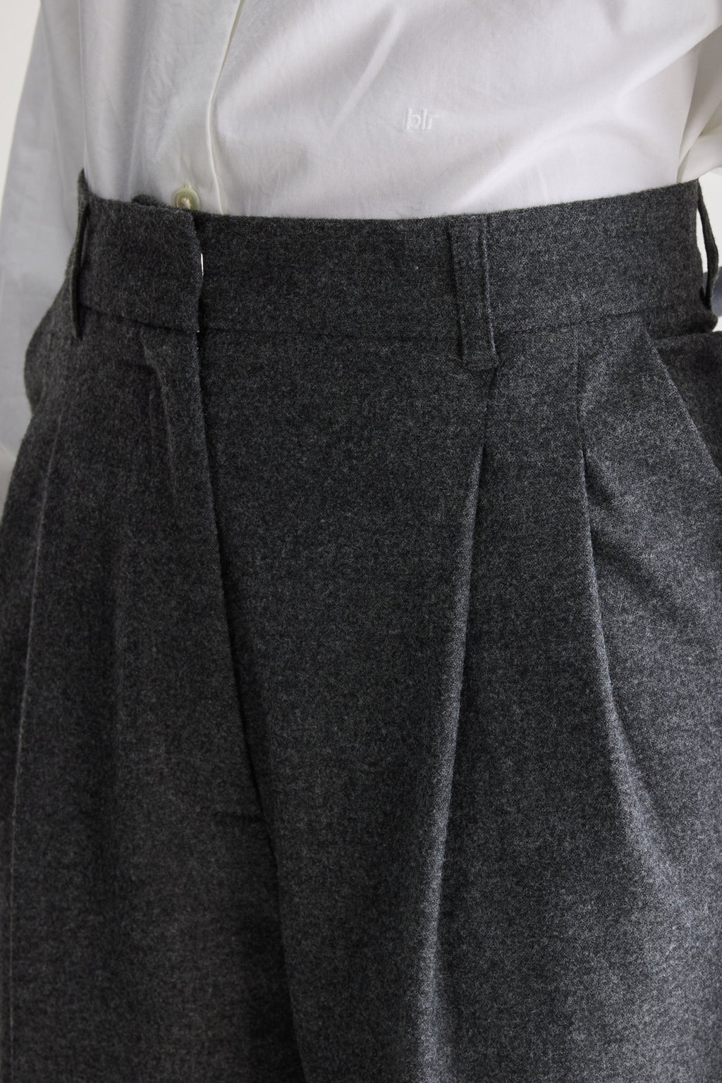 Bellerose Dom Long Shorts in Anthracite