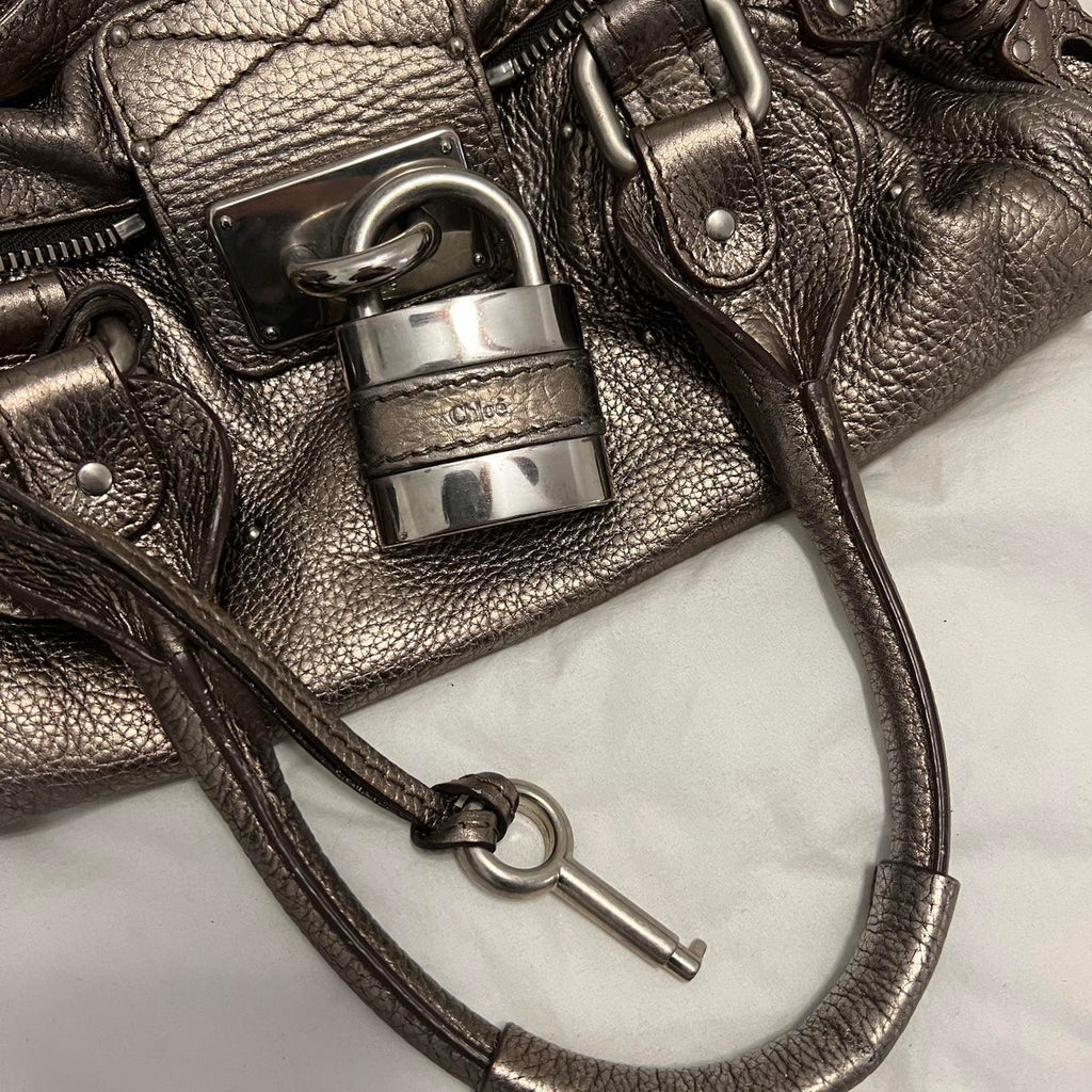 PreOwned VINTAGE METALLIC SILVER CHLOE PADDINGTON