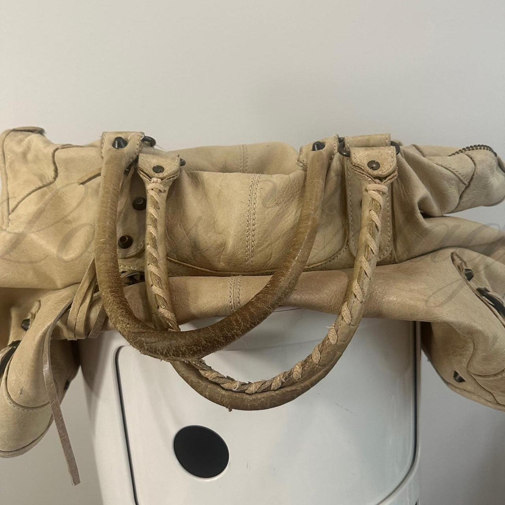 PreOwned Balenciaga motorcycle weekender leather bag