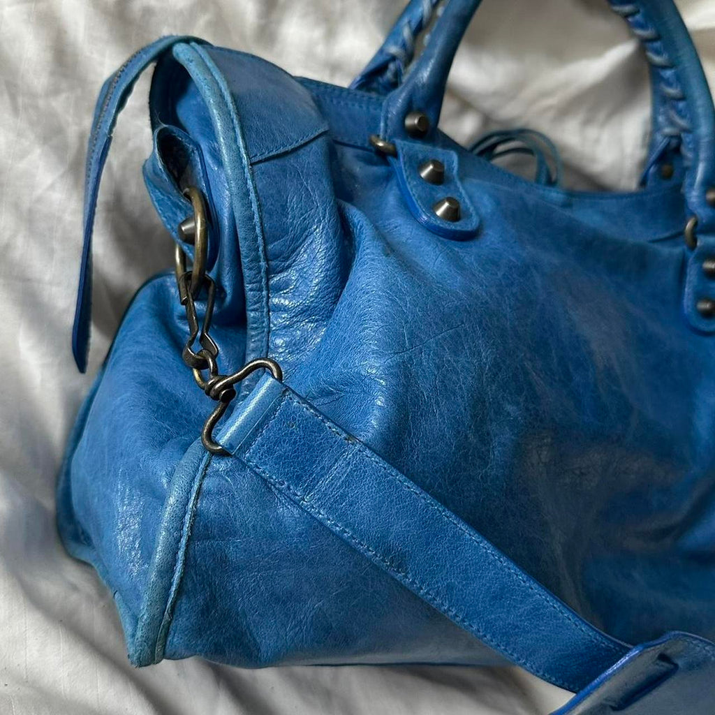 PreOwned BALENCIAGA ‘FIRST’ CITY BAG