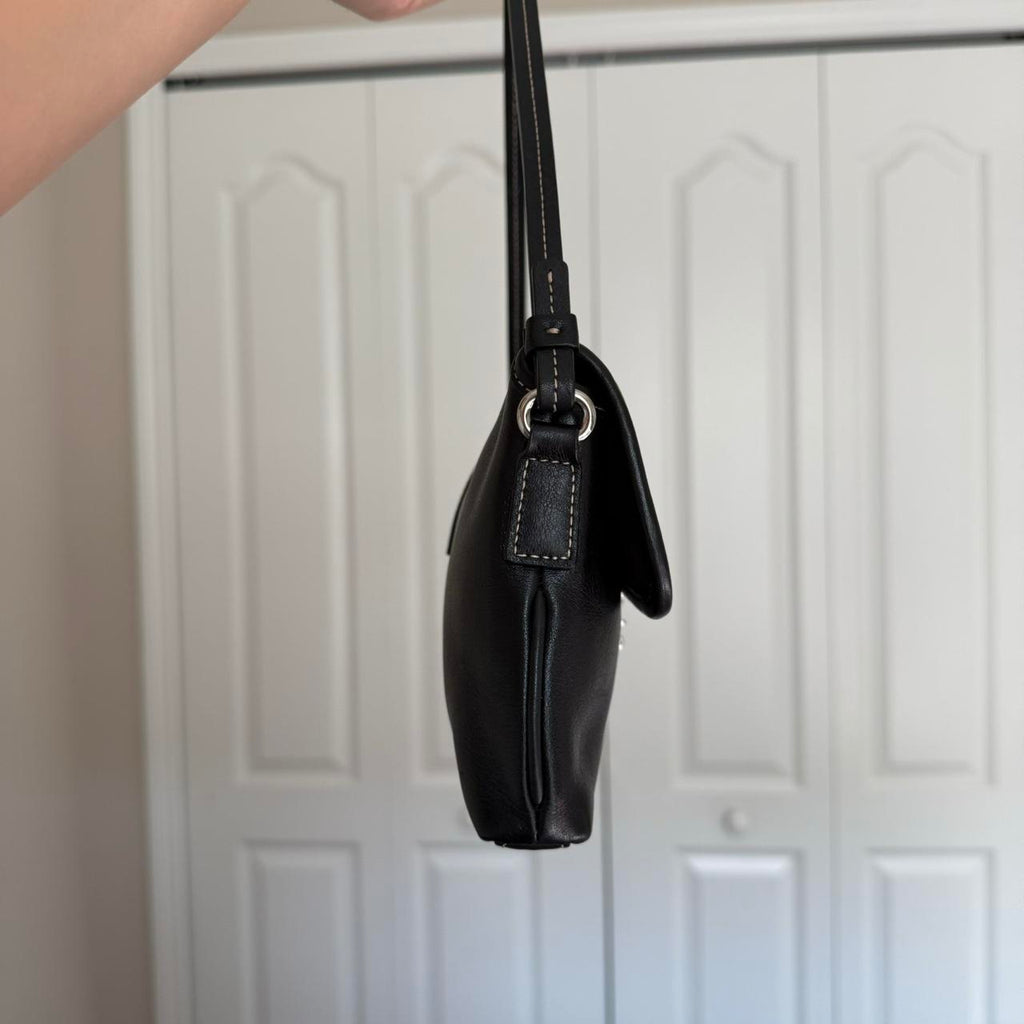 Vintage Coach Hamptons Clip Demi flap✨Year made:...