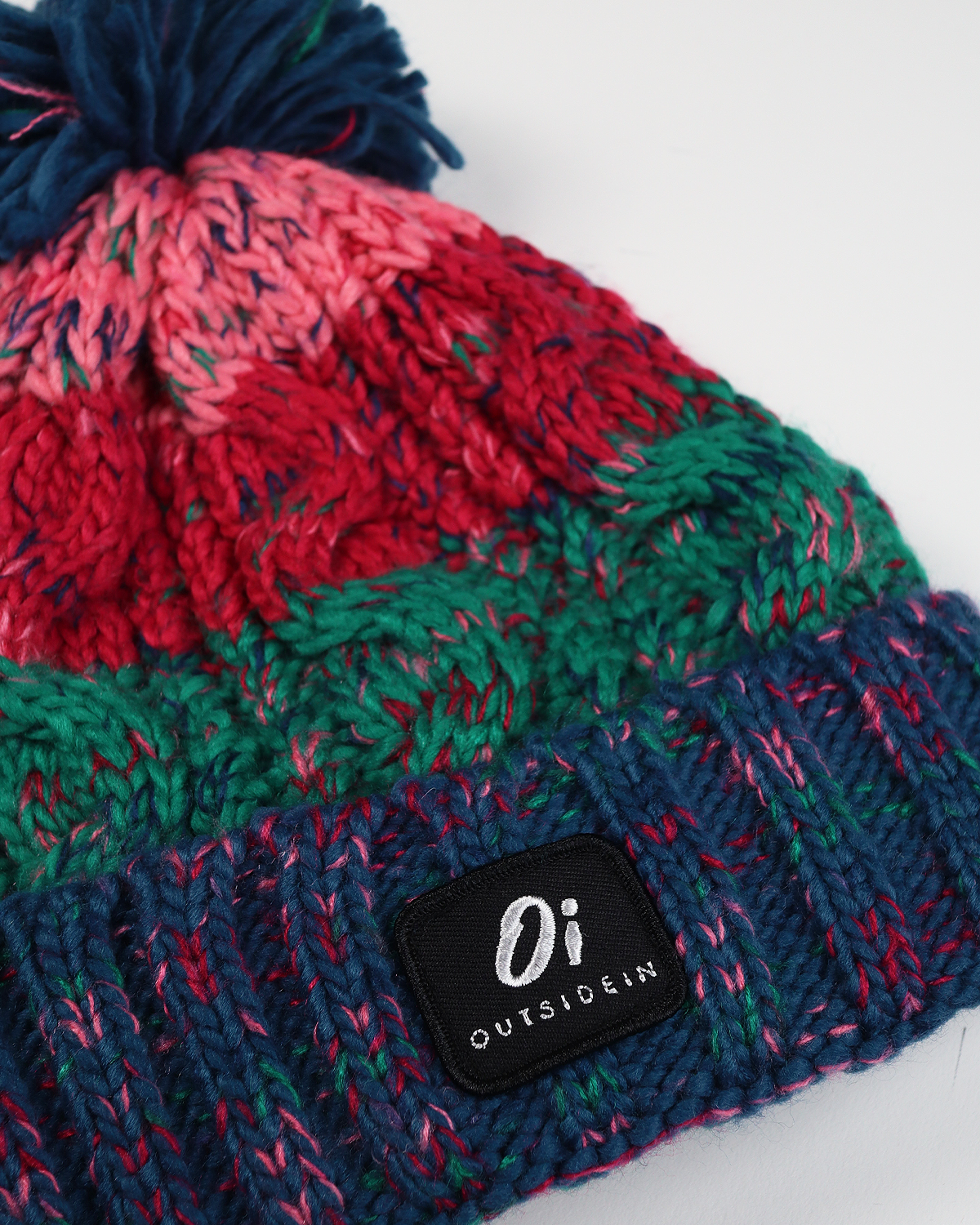 Outside In Pom Pom Hat | Retro Pop