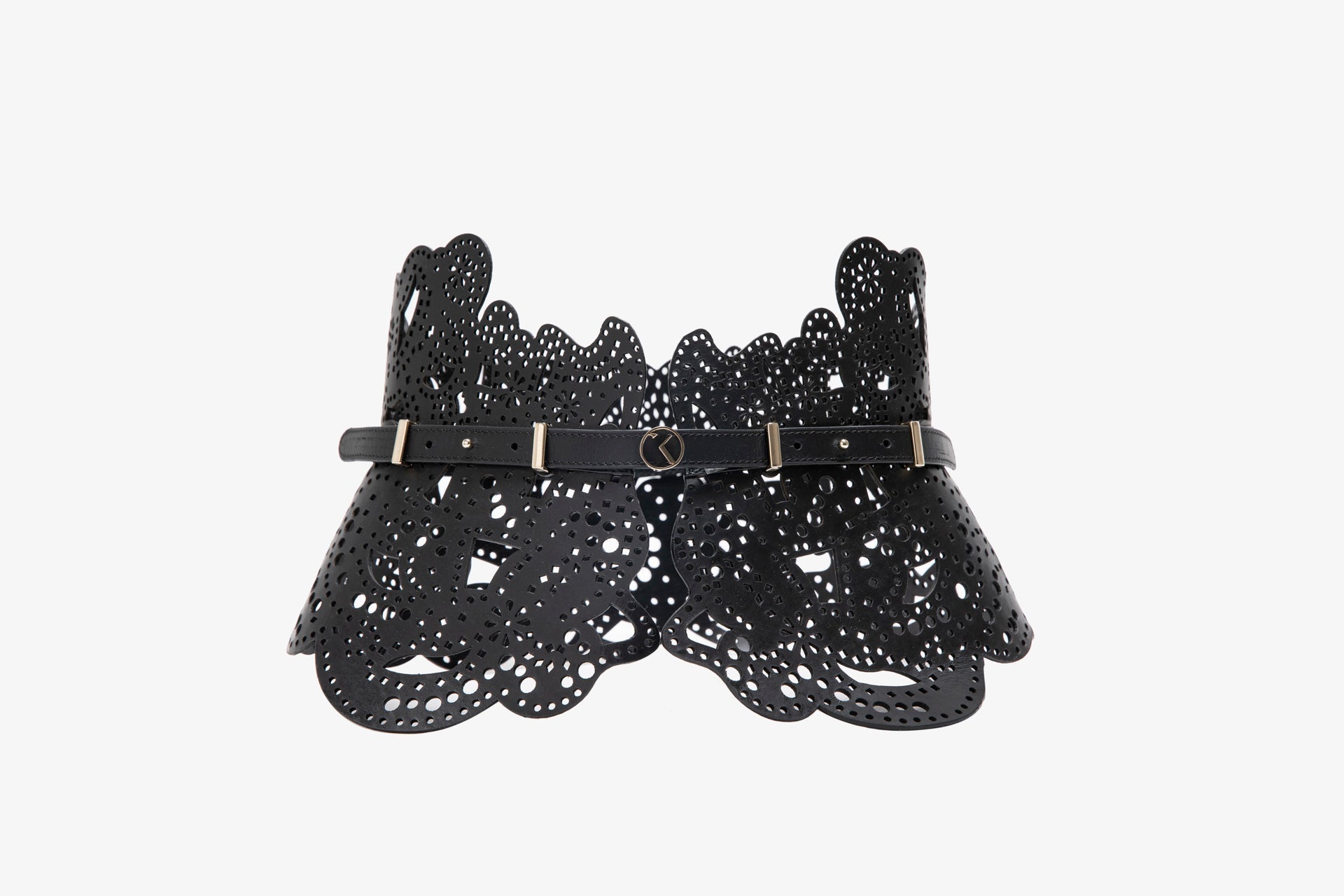 PERFORATED LEATHER BELT