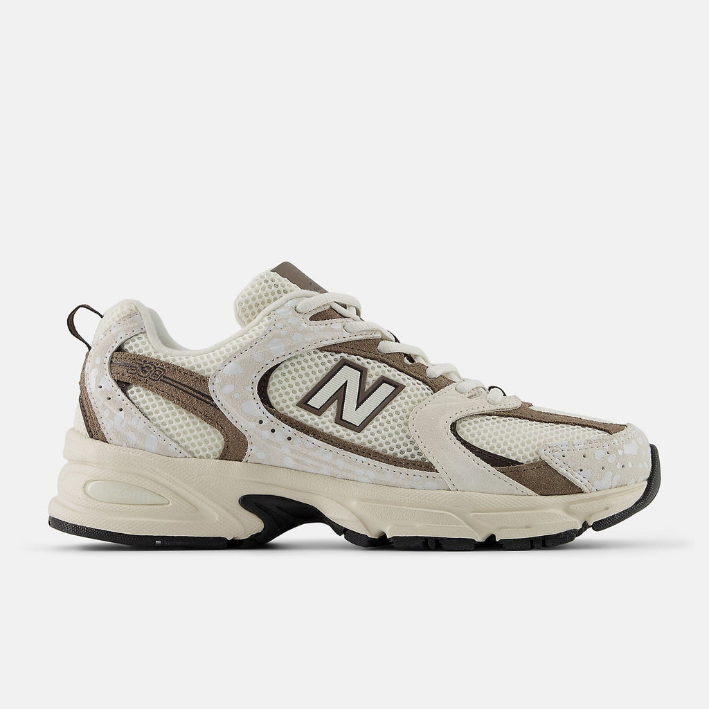 New Balance Unisex 530 Speckled Trainers | White / Brown