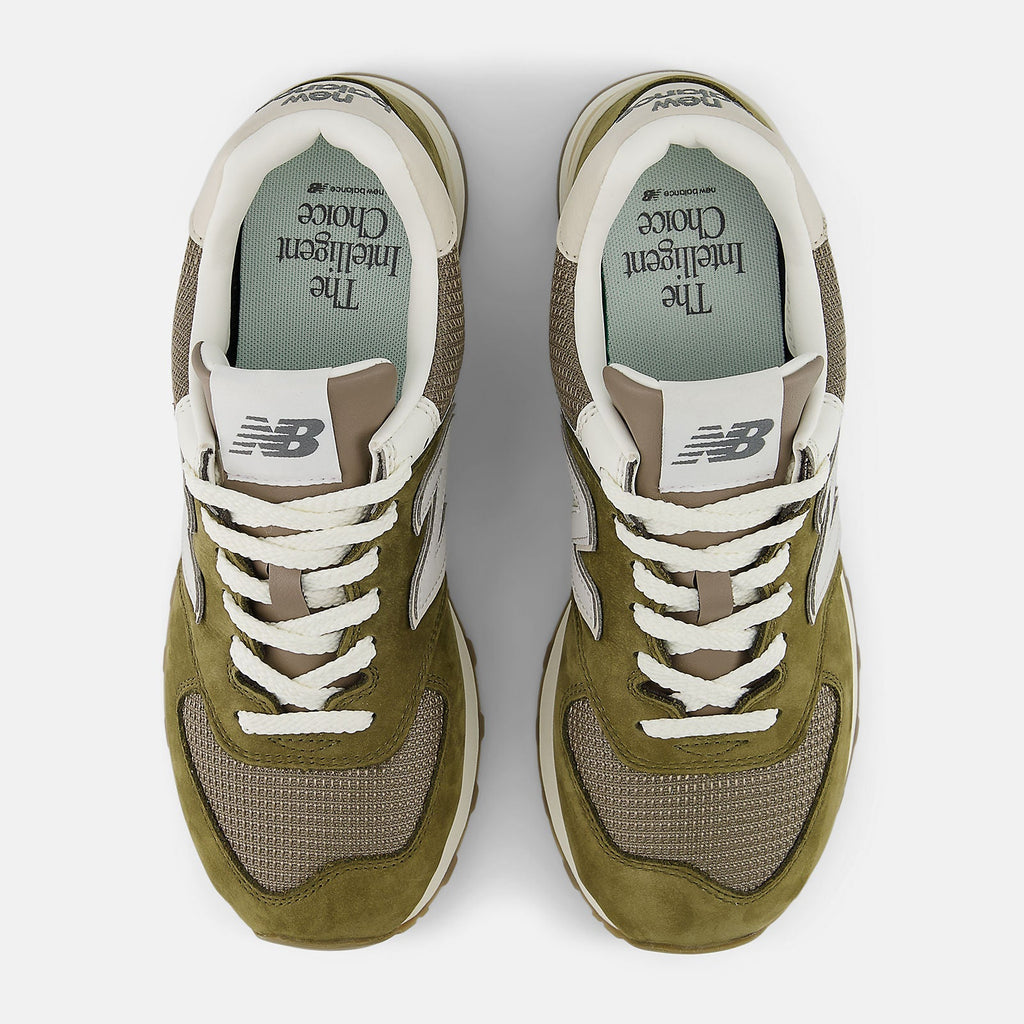 New Balance Unisex 574 Trainers | Calcium Dark Silver